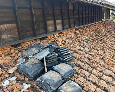 瓦屋根の葺き替え