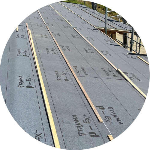 屋根下地　防水シート（ルーフィング）