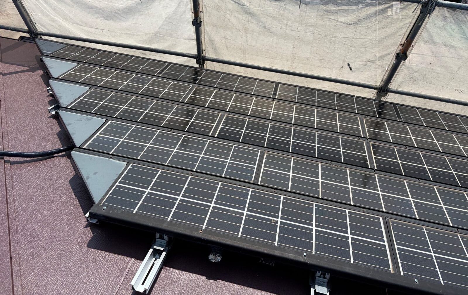 【施工中】太陽光パネルの再設置